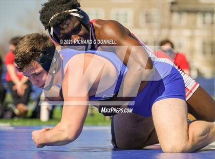 Thumbnail 3 in Ocean Township vs Shore Regional photogallery.