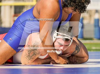 Thumbnail 3 in Ocean Township vs Shore Regional photogallery.