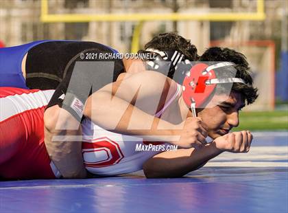 Thumbnail 3 in Ocean Township vs Shore Regional photogallery.