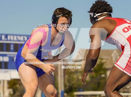 Thumbnail 2 in Ocean Township vs Shore Regional photogallery.