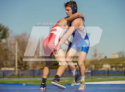 Thumbnail 1 in Ocean Township vs Shore Regional photogallery.
