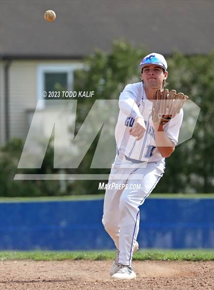 Thumbnail 3 in East Catholic @ Glastonbury photogallery.