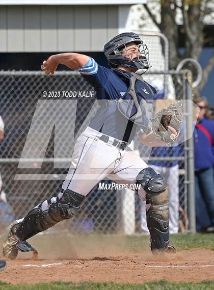 Thumbnail 1 in East Catholic @ Glastonbury photogallery.