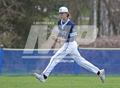 Thumbnail 1 in East Catholic @ Glastonbury photogallery.