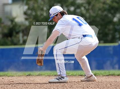 Thumbnail 1 in East Catholic @ Glastonbury photogallery.