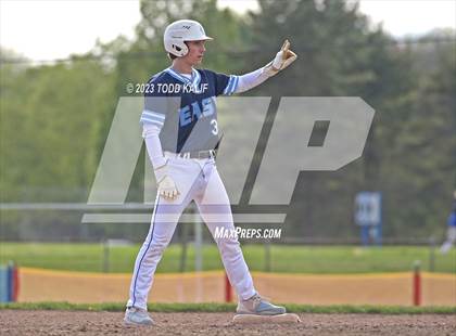 Thumbnail 1 in East Catholic @ Glastonbury photogallery.