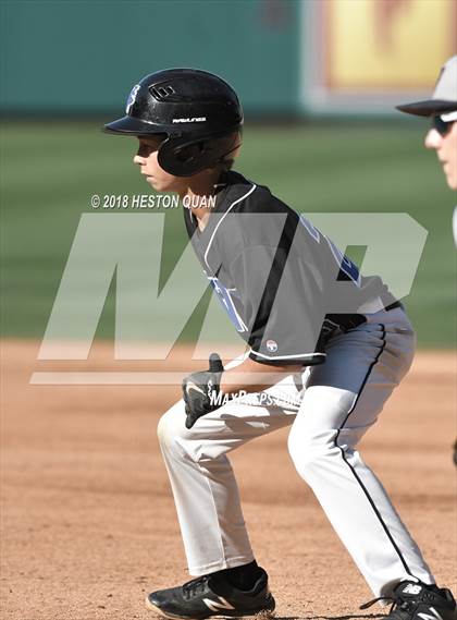 Thumbnail 3 in St. Margaret's vs. Saddleback Valley Christian photogallery.