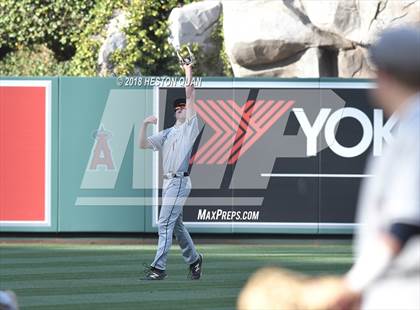Thumbnail 3 in St. Margaret's vs. Saddleback Valley Christian photogallery.
