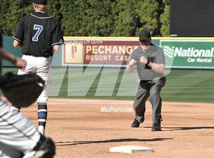 Thumbnail 3 in St. Margaret's vs. Saddleback Valley Christian photogallery.
