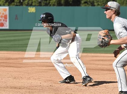 Thumbnail 3 in St. Margaret's vs. Saddleback Valley Christian photogallery.