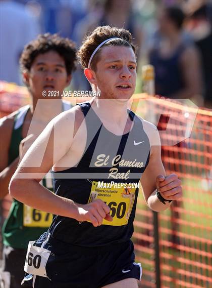 Thumbnail 2 in CIF State Cross Country Championships (Boys D1 Race) photogallery.