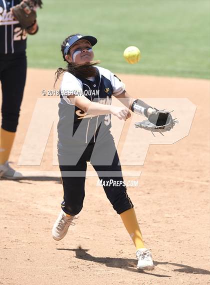 Thumbnail 2 in Mary Star of the Sea vs. Highland (CIF-SS D6 Final) photogallery.