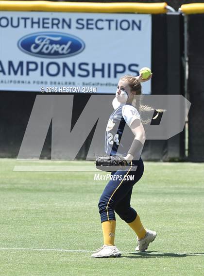 Thumbnail 2 in Mary Star of the Sea vs. Highland (CIF-SS D6 Final) photogallery.