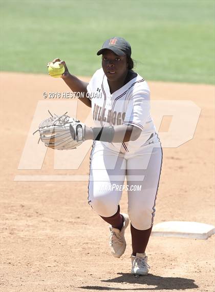 Thumbnail 2 in Mary Star of the Sea vs. Highland (CIF-SS D6 Final) photogallery.