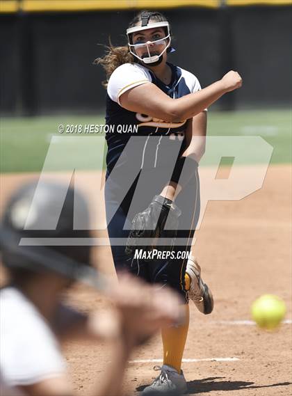 Thumbnail 3 in Mary Star of the Sea vs. Highland (CIF-SS D6 Final) photogallery.