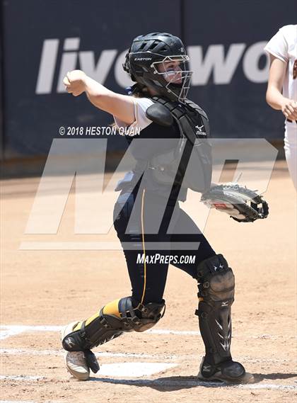 Thumbnail 1 in Mary Star of the Sea vs. Highland (CIF-SS D6 Final) photogallery.