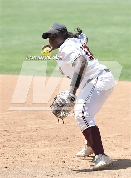 Thumbnail 1 in Mary Star of the Sea vs. Highland (CIF-SS D6 Final) photogallery.