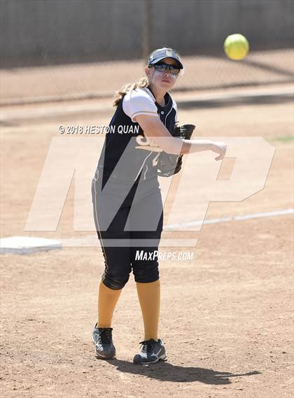 Thumbnail 2 in Mary Star of the Sea vs. Highland (CIF-SS D6 Final) photogallery.