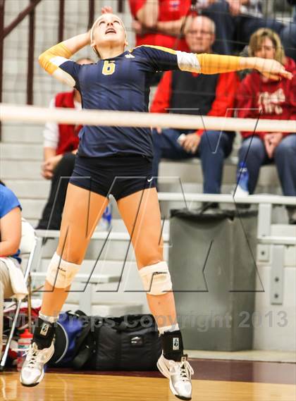 Thumbnail 1 in Pearce [J. J.] vs Mckinney (UIL Bi-District Playoff) photogallery.