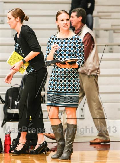 Thumbnail 3 in Pearce [J. J.] vs Mckinney (UIL Bi-District Playoff) photogallery.