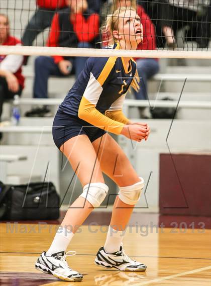 Thumbnail 2 in Pearce [J. J.] vs Mckinney (UIL Bi-District Playoff) photogallery.