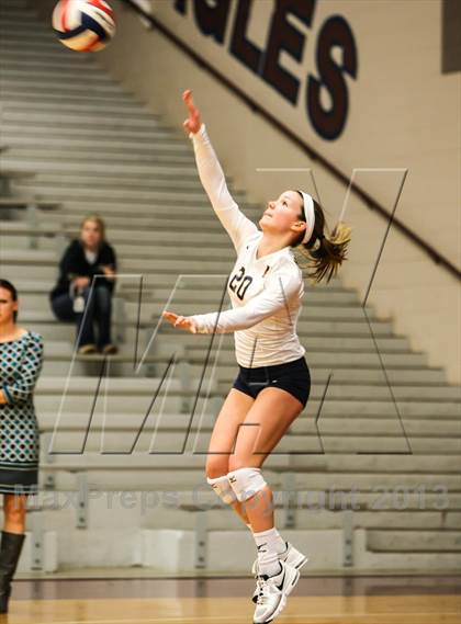 Thumbnail 2 in Pearce [J. J.] vs Mckinney (UIL Bi-District Playoff) photogallery.