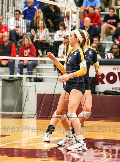 Thumbnail 1 in Pearce [J. J.] vs Mckinney (UIL Bi-District Playoff) photogallery.