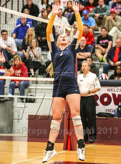 Thumbnail 2 in Pearce [J. J.] vs Mckinney (UIL Bi-District Playoff) photogallery.