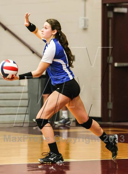 Thumbnail 3 in Pearce [J. J.] vs Mckinney (UIL Bi-District Playoff) photogallery.