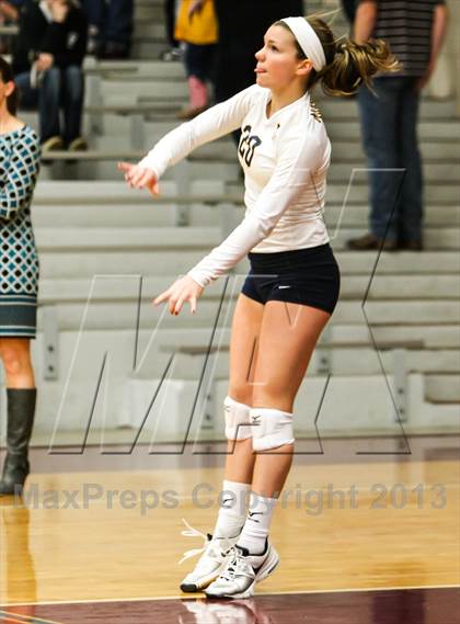 Thumbnail 2 in Pearce [J. J.] vs Mckinney (UIL Bi-District Playoff) photogallery.