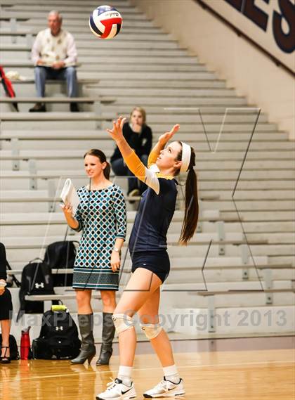 Thumbnail 2 in Pearce [J. J.] vs Mckinney (UIL Bi-District Playoff) photogallery.
