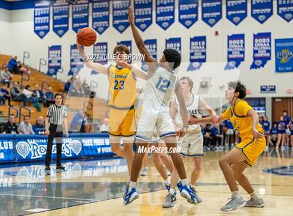 Thumbnail 3 in Carmel @ Hamilton Southeastern photogallery.