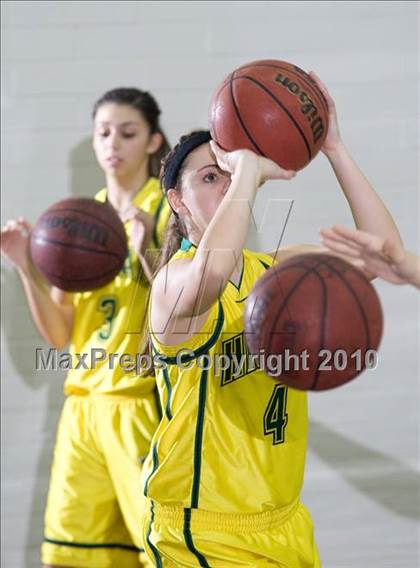 Thumbnail 1 in Hilmar @ Central Catholic photogallery.