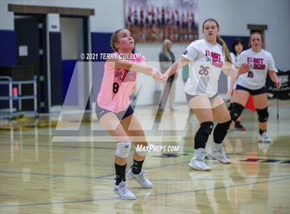 Thumbnail 3 in JV: Juan Diego Catholic @ Summit Academy photogallery.
