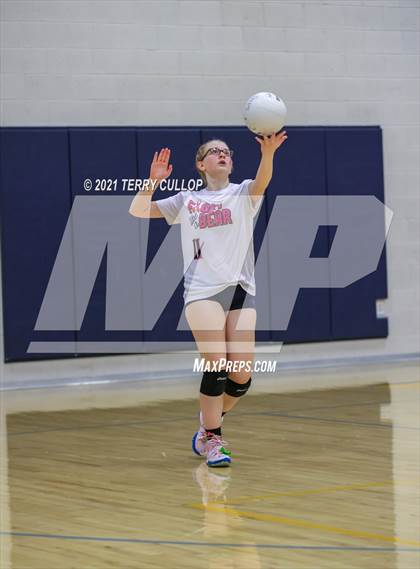 Thumbnail 1 in JV: Juan Diego Catholic @ Summit Academy photogallery.