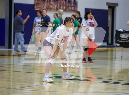 Thumbnail 2 in JV: Juan Diego Catholic @ Summit Academy photogallery.