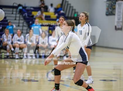 Thumbnail 1 in JV: Juan Diego Catholic @ Summit Academy photogallery.