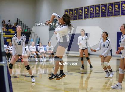 Thumbnail 3 in JV: Juan Diego Catholic @ Summit Academy photogallery.