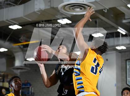 Thumbnail 2 in Los Osos @ Upland photogallery.