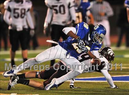 Thumbnail 2 in Claremont @ Charter Oak photogallery.
