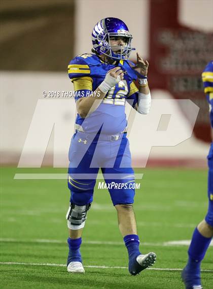 Thumbnail 3 in Shallowater vs. Brock (UIL 3A Regional Playoff) photogallery.