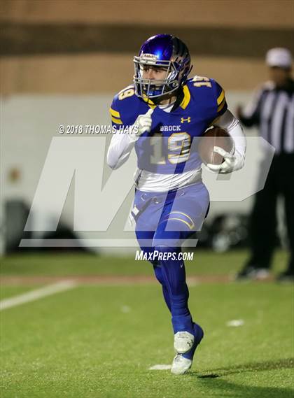 Thumbnail 3 in Shallowater vs. Brock (UIL 3A Regional Playoff) photogallery.