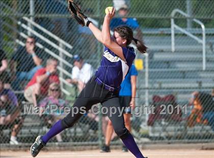Thumbnail 2 in Clayton vs. Holly Springs (NCHSAA 4A East Regional Final) photogallery.