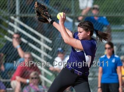Thumbnail 2 in Clayton vs. Holly Springs (NCHSAA 4A East Regional Final) photogallery.