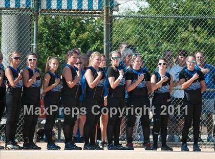 Thumbnail 1 in Clayton vs. Holly Springs (NCHSAA 4A East Regional Final) photogallery.