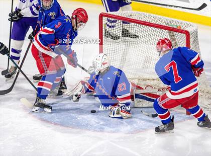 Thumbnail 2 in Tewksbury Memorial vs Boston Latin (MIAA Division 2 North Final) photogallery.