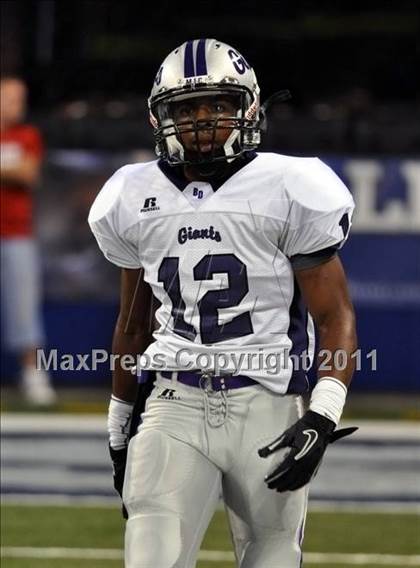 Thumbnail 2 in Ben Davis vs. Indianapolis Cathedral (PeyBack Classic XII) photogallery.