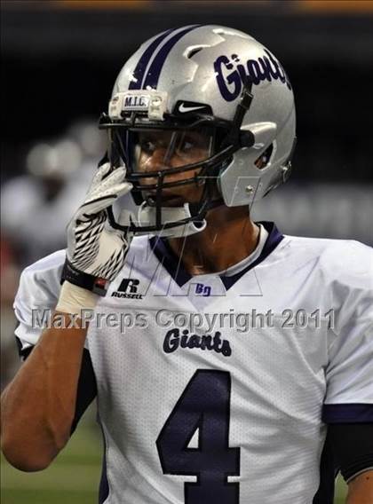 Thumbnail 1 in Ben Davis vs. Indianapolis Cathedral (PeyBack Classic XII) photogallery.