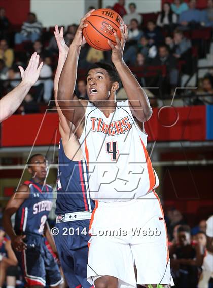 Thumbnail 1 in Archbishop Stepinac vs Spring Valley (Slam Dunk Tournament) photogallery.