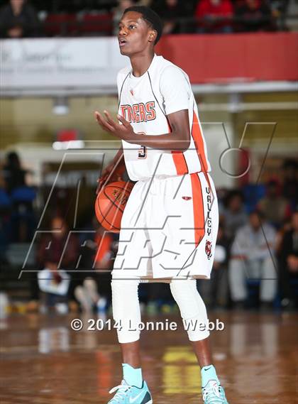 Thumbnail 1 in Archbishop Stepinac vs Spring Valley (Slam Dunk Tournament) photogallery.